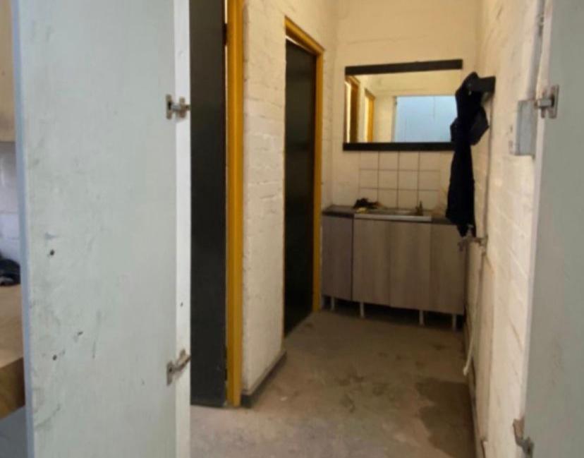 To Let commercial Property for Rent in Paarden Eiland Western Cape